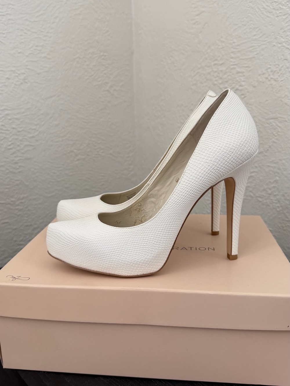BCBG White Textured Platform Stiletto Pumps